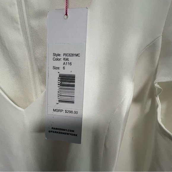 Parker Catherine Flutter Sleeve Women's Romper, New with Tags, Small, MSRP $298 - Picture 4 of 5